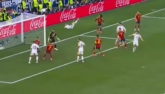 赌博网址-未知之战双方实力对比尽显悬念的小说